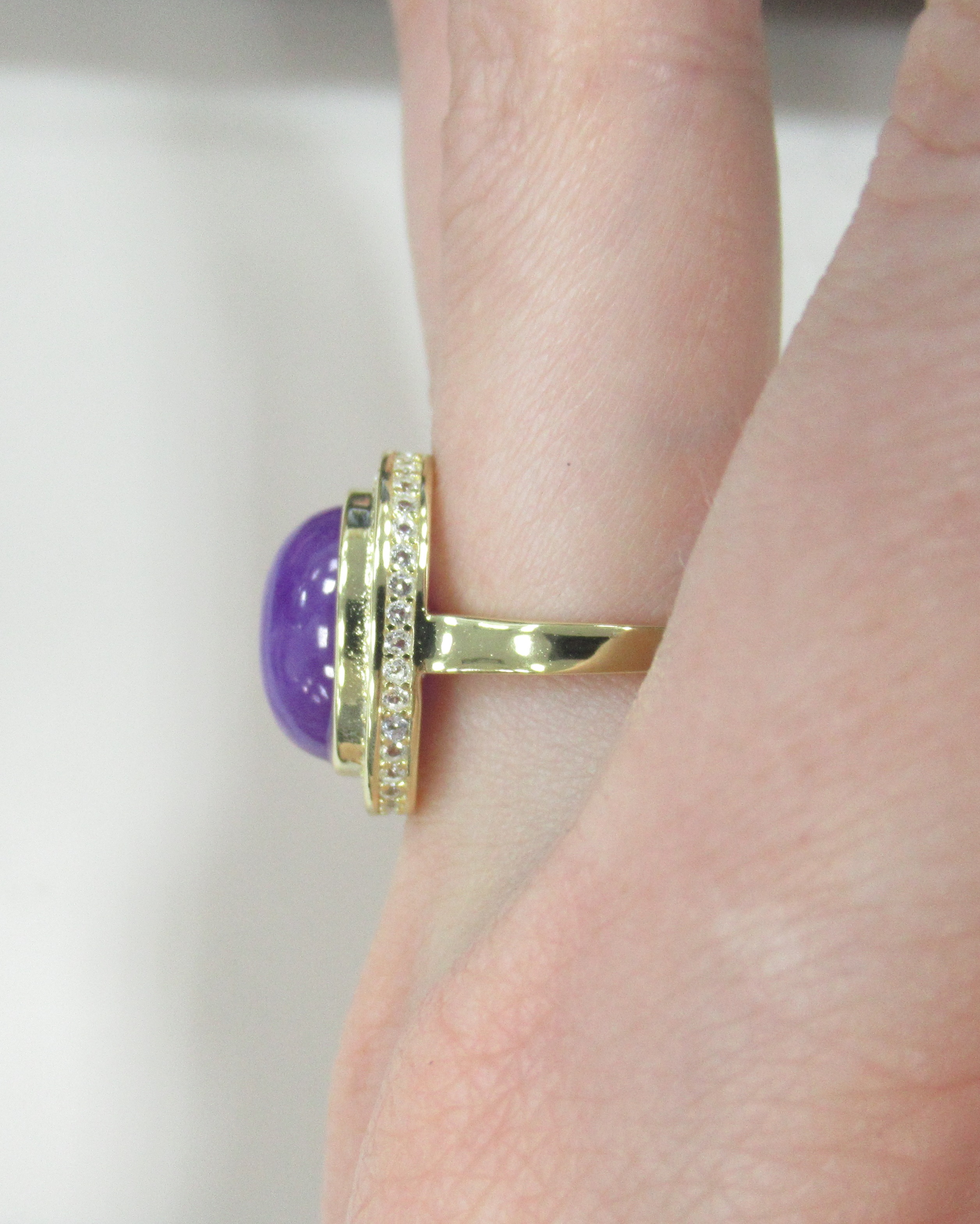 Серебряное кольцо с лавандовым жадеитом